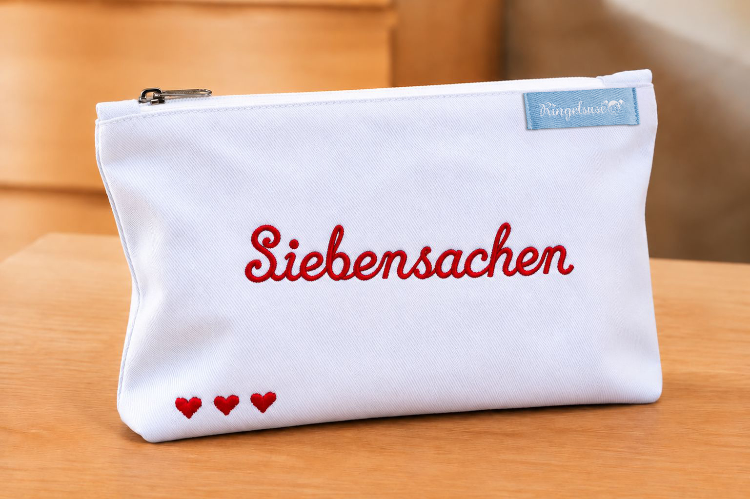 Kosmetikbeutel “Siebensachen” weiß
